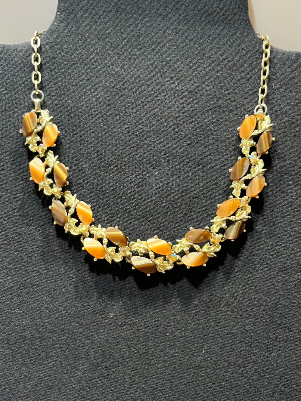 Vintage 1950s Mid-Century Brown Thermoset & Aurora Borealis Rhinestone Necklace